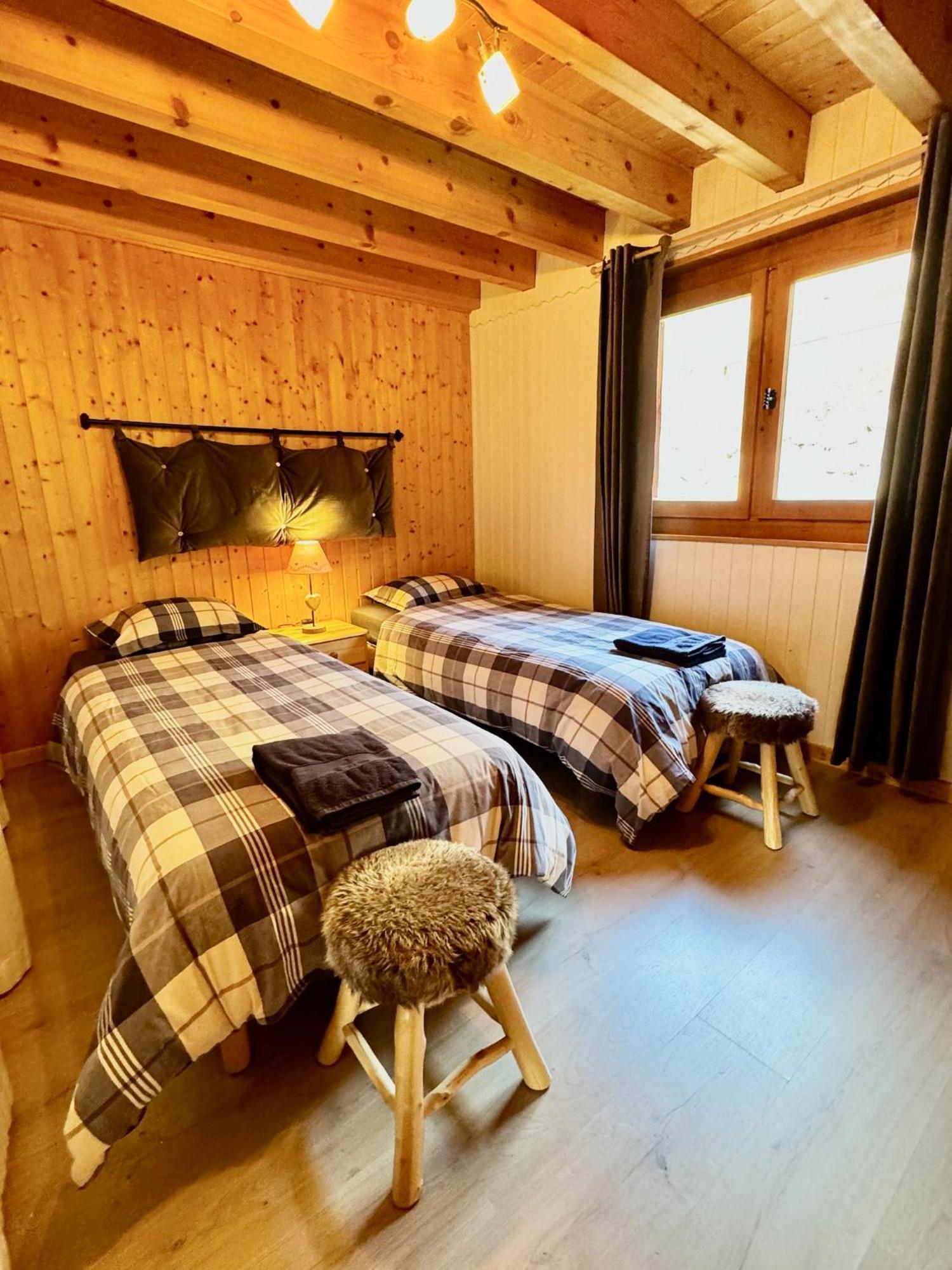 Charming, Cosy Chalet Nestled In A Breathtaking Surrounding With Spectacular, Stunning Mountain Views Abondance Exterior foto